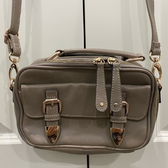 Street Level Taupe Crossbody Purse - Picture 2 of 3